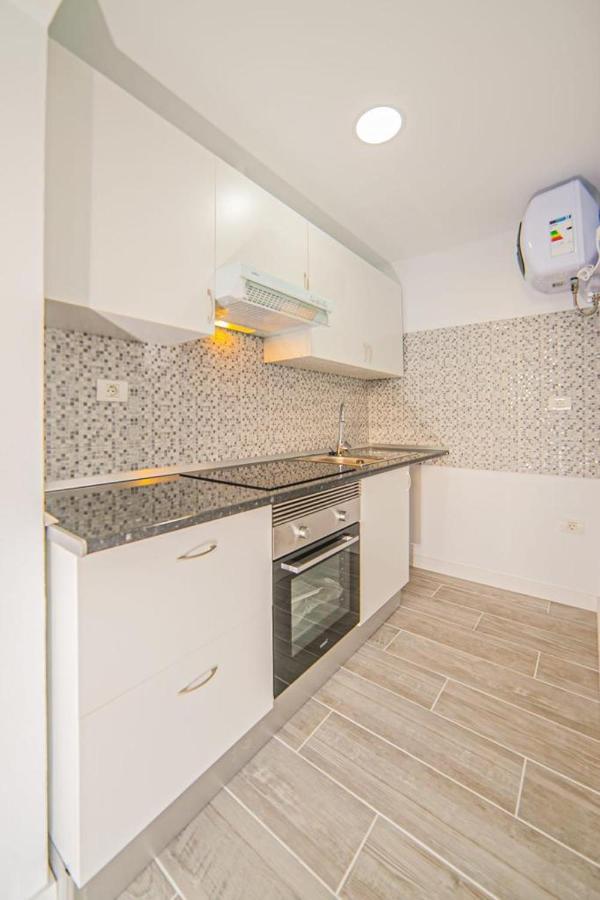 Beach House Tajao La Jaca Екстериор снимка