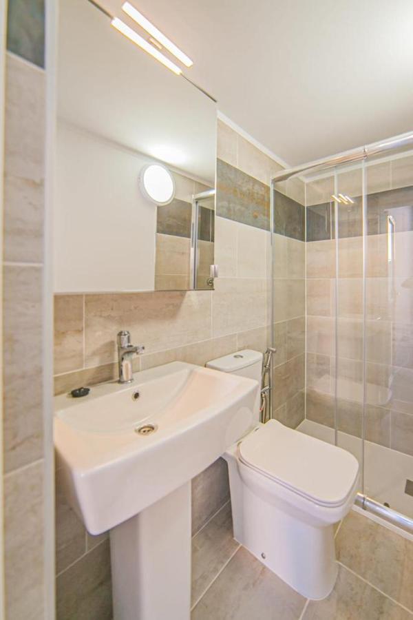 Beach House Tajao La Jaca Екстериор снимка